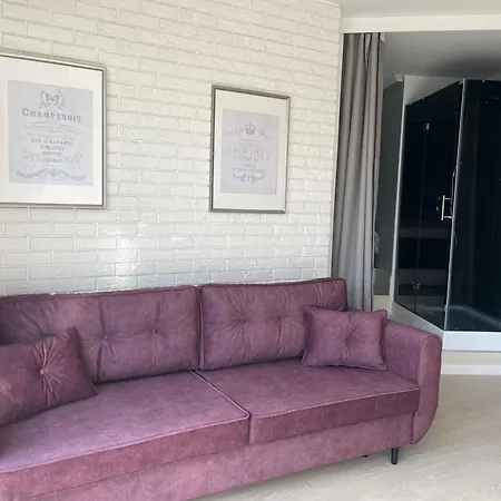 Absyntapart Krawiecka - Just In Center Rynek Breslau