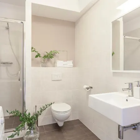 Absyntapart Krawiecka - Just In Center Rynek *