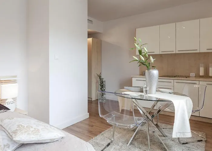 Absyntapart Krawiecka - Just In Center Rynek * Wrocław